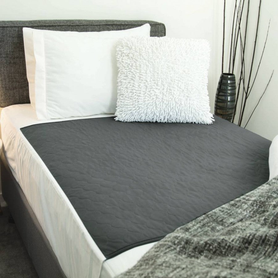 Conni Reusable Bed Pad with Tuck-ins (2 Pack)