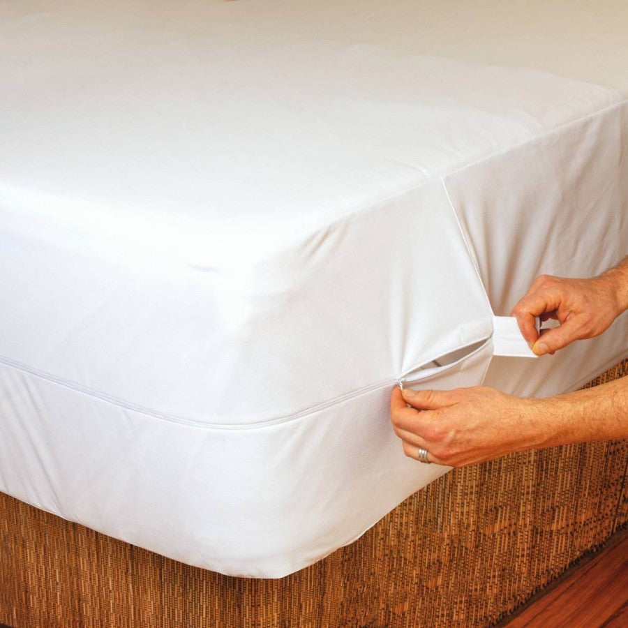 Conni Premium Waterproof Encasement with Micro-Plush Technology