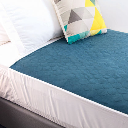 Conni Reusable Bed Pad with Tuck-ins (2 Pack)