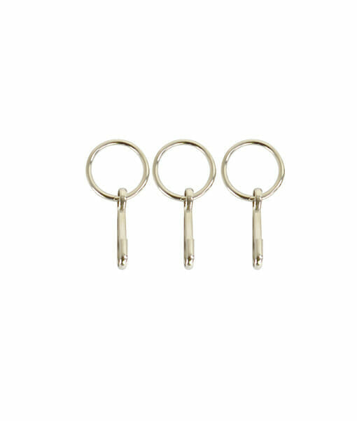 Dressing Zipper Aid